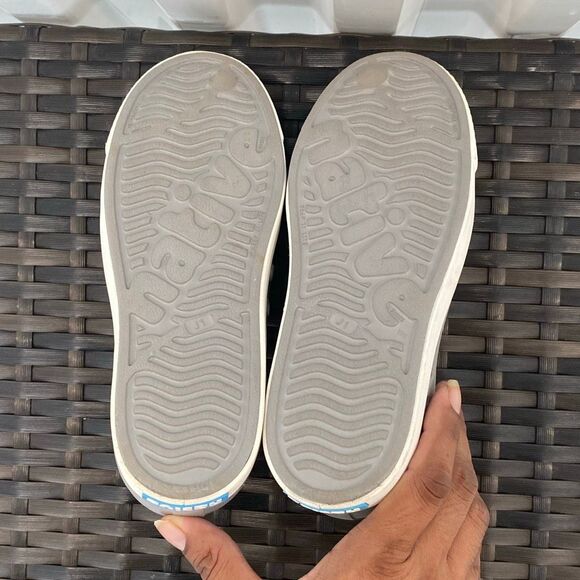 Native Jefferson shoes, junior size 1 - Picture 5 of 6